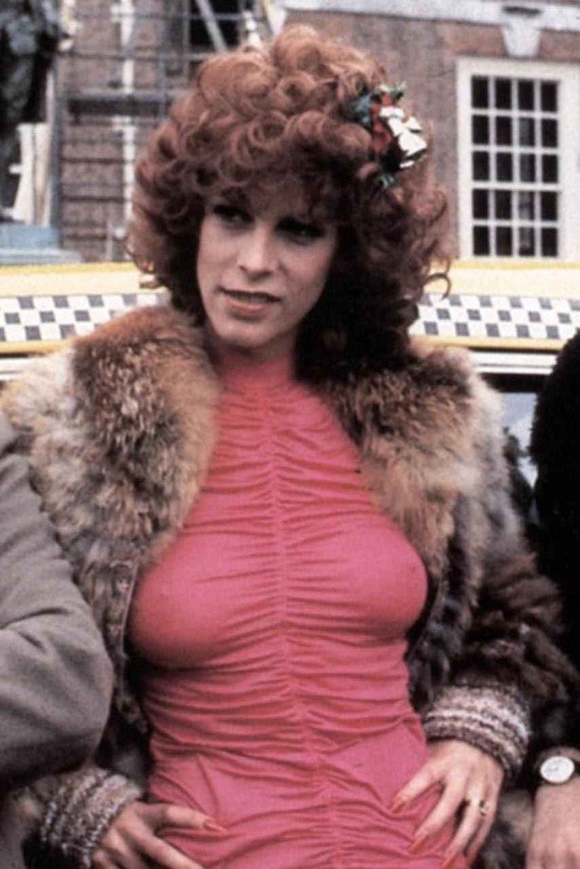 Jamie Lee Curtis Found Her Comedy Calling In Trading Places